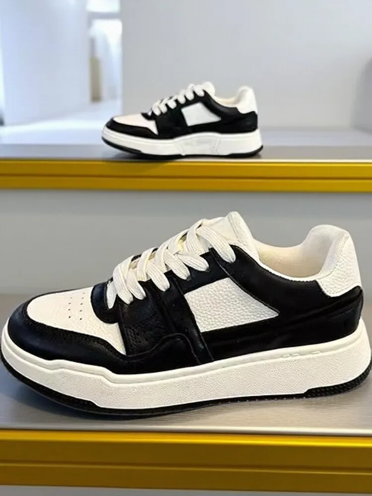 

Новые мужские повседневные кроссовки 2025 года с кожаной поверхностью, дышащие, удобные, в стиле Air Force, модные, трендовые, на плоской резиновой подошве