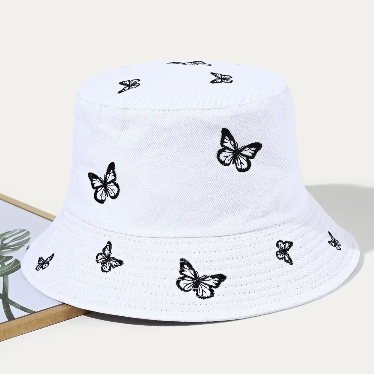 Unisex Fashion Embroidered Bucket Hat Adjustable Wide Brim Summer Fisherman Cap for Women Teens Girls