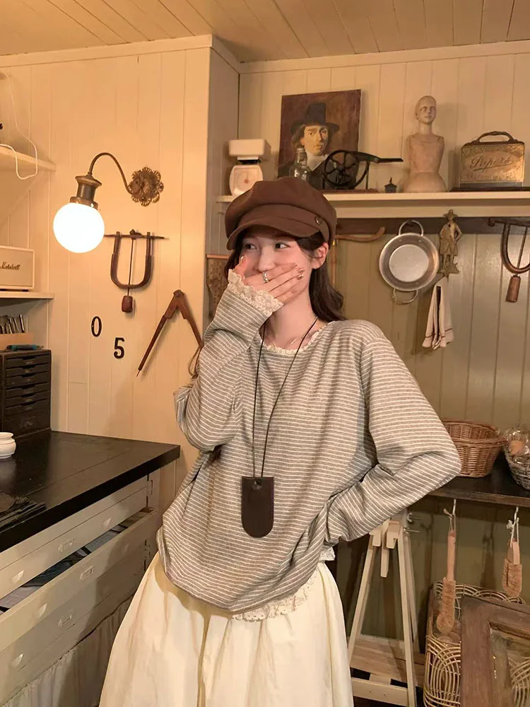 Lace Patchwork Striped T Shirt for Women Korean Loose Preppy O Neck Tops Autumn Fashion Ruffles All Match Female Pullover New