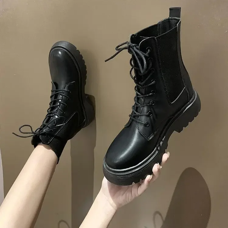 2024 Women's Boots British Wind Autumn and Winter New Handsome Short Boots Thick Sole Motorcycle Boots Women