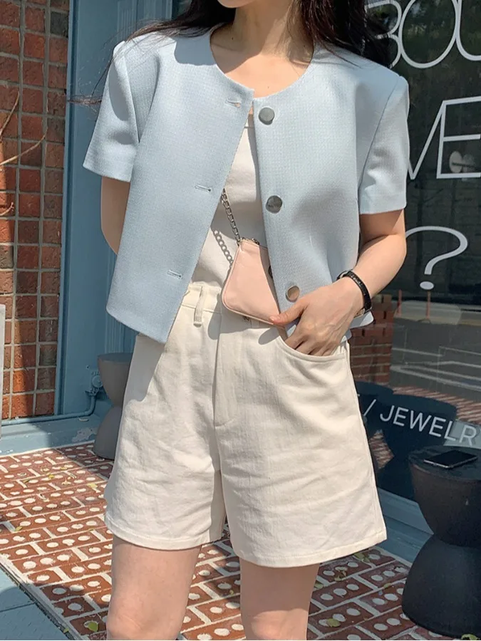 Elegant round Neck Short Sleeve Open Cardigan Women's Top Single Button Korean Style Thin Outerwear Metal Buckle Petite Coat
