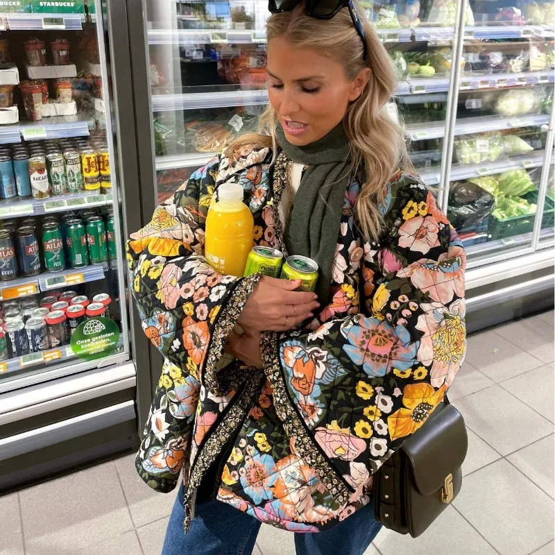 

Y2K INS Clothes Autumn Winter Long Sleeve Flare Long Sleeve O Neck Floral Print Loose Wool Parka Jacket Women Elegant Lamb Coat