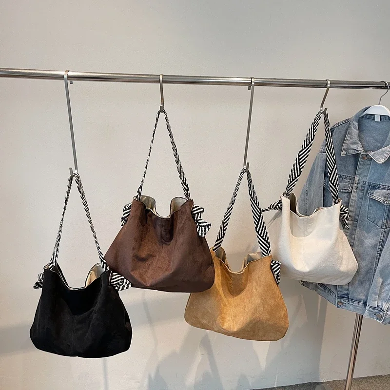 

Искусственная замша Hasp 2026, однотонные модные сумки, темпераментная женская сумка высокого качества, осенне-зимние новые сумки на плечо