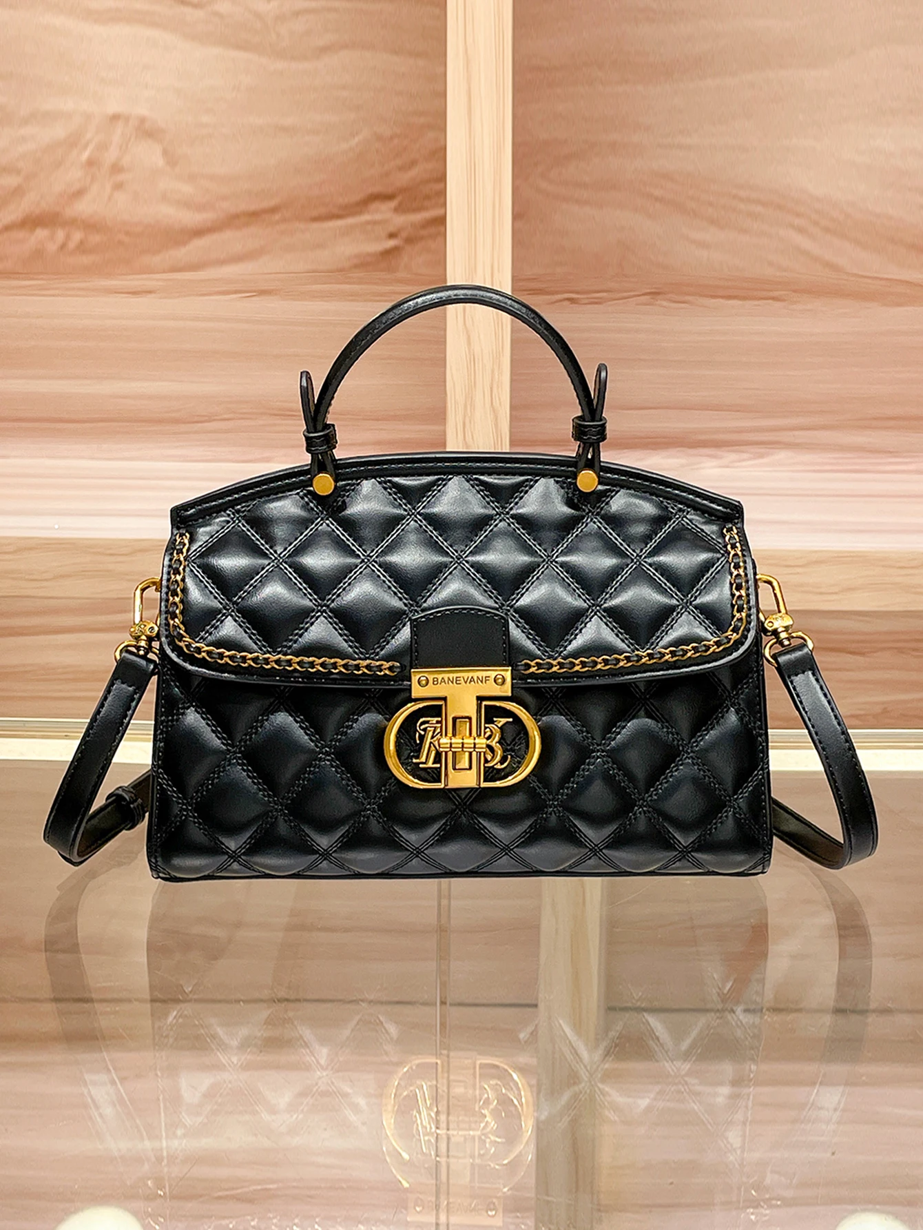 

Luxury handbag 2025 new elegant high-end quality diamond chain design temperament ladies commuter handbag shoulder messenger bag