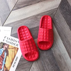 Summer Fashion Indoor Home Slippers Soft Comfortable Flip Flops Bath Couple Women Men Family Flat Shoes Hotel Sandals