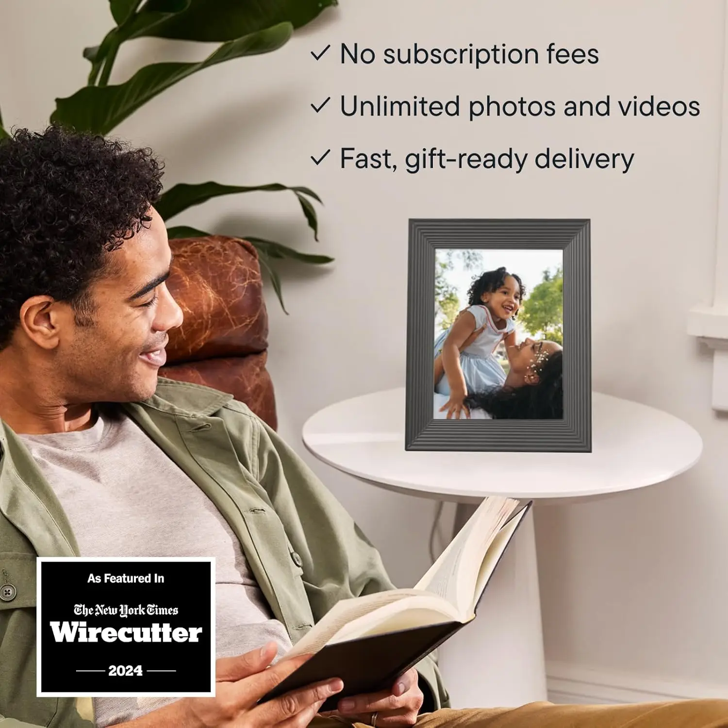 WiFi Digital Picture Frame | Best Digital Frame for Gifting | Send Photos from Your Phone Quick, Easy Setup in Aura App