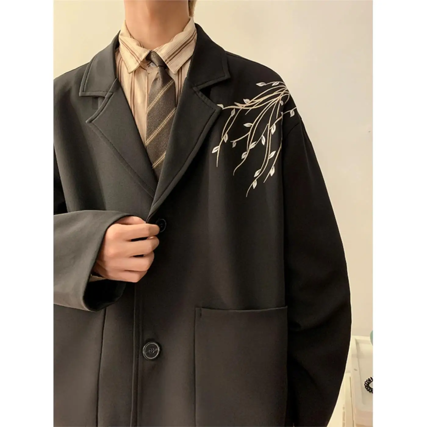 

New Chinese Style Embroidered Men's Suit Jacket Casual Long Sleeve Fashionable Spring Autumn New Shape High Quality Top