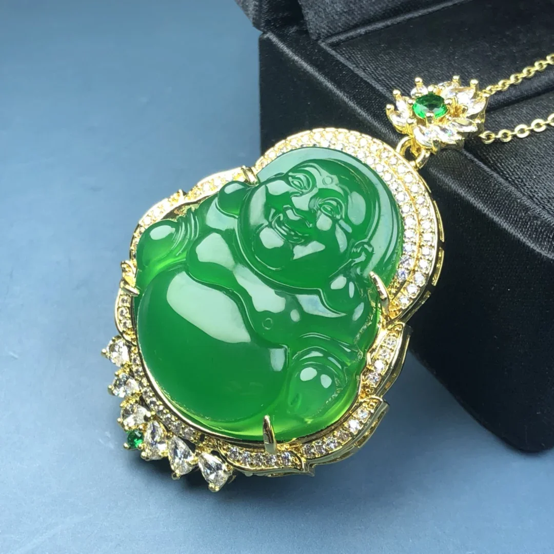 

925 gold inlaid with natural agate, ice green chalcedony, smiling face, often open Buddha pendant, fashion personality jade