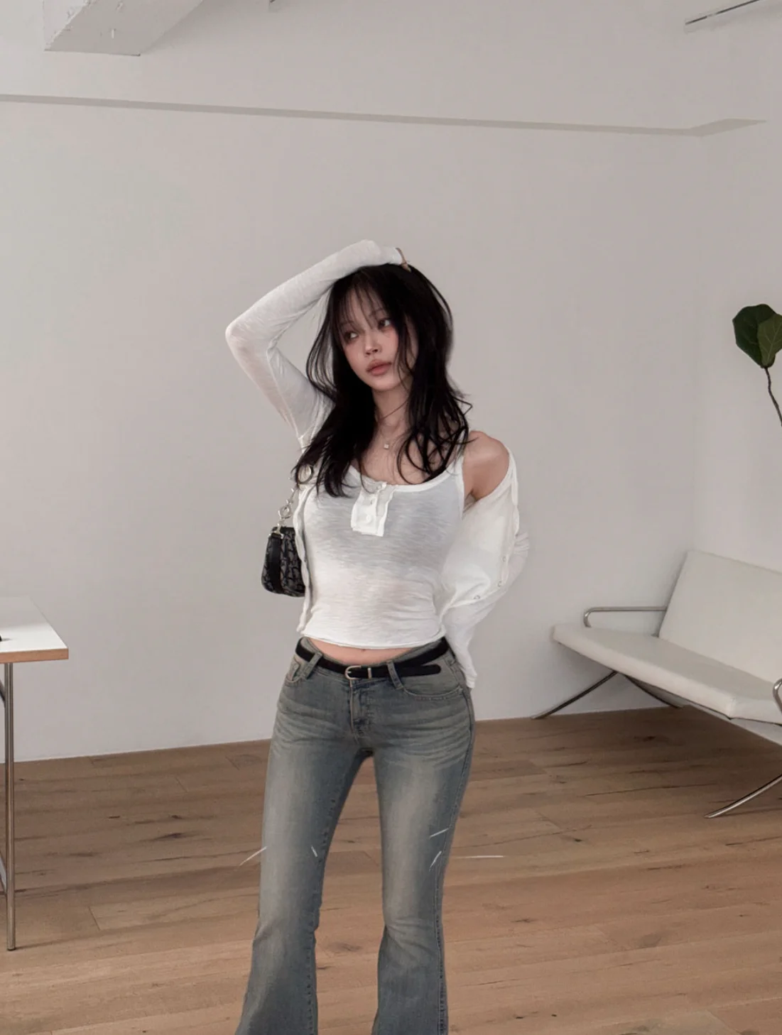 

Slim Fit High Waist Denim Jeans Women's Spring Washed Cotton Stretch Micro Flared Floor Length Pants Korean Style