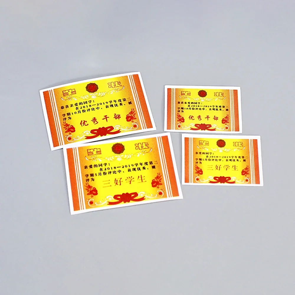 Accessoires miniatures pour maison de poupée 1/12, 10 pièces, Mini certificat en papier de modèle de mérite pour décoration de maison de poupée ob11
