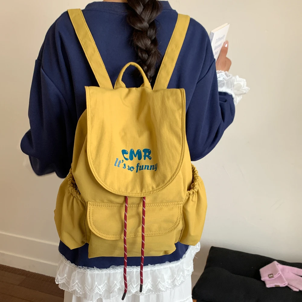 กระเป๋าสะพายไหล่น้ําหนักเบา, กระเป๋าเป้สะพายหลังเดินทางกลางแจ้งความจุขนาดใหญ่แฟชั่นใหม่ของผู้หญิง, กระเป๋าเดินป่ากีฬา