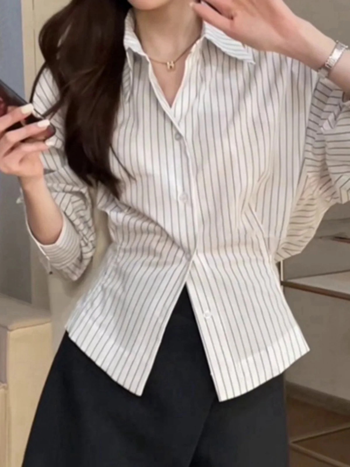 Ele Gestreiftes irt Damen Frühherbst Taillen-Cinching Plissee Design Long Sve Korean Sle Split Faionable Top