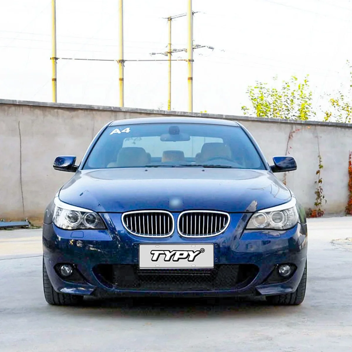 مجموعات السيارات لسيارات BMW 5 Series E60 ترقية إلى M-Tech طقم الجسم المصد الأمامي الخلفي الجانب تنورة جريل الضباب غطاء خفيف المصابيح الأمامية