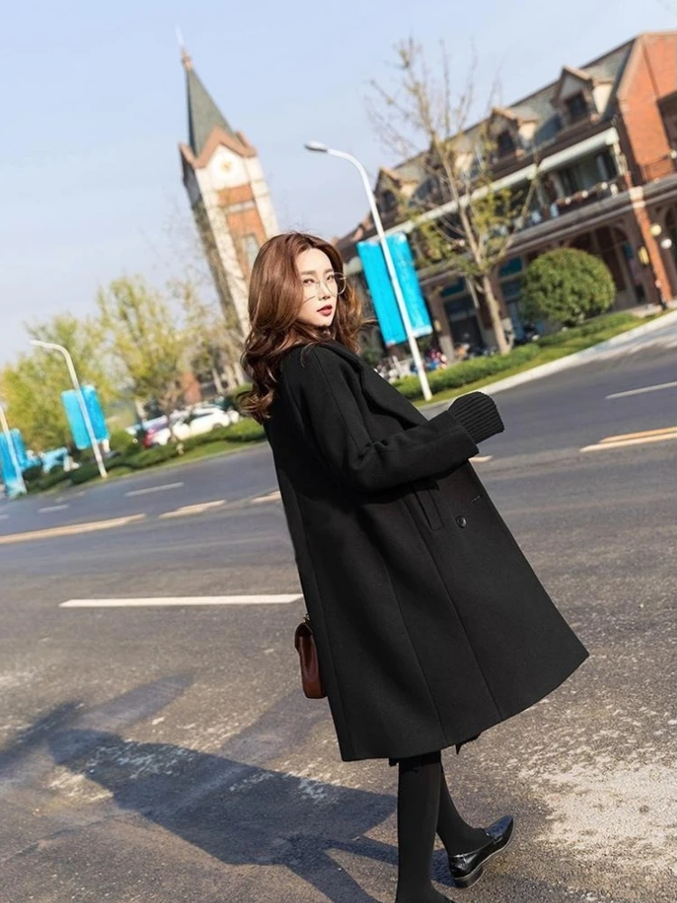 

Thickened Black Wool Overcoat Women 2025 Autumn Winter New Arrival Timeless Hepburn Style Flattering Fit for Plus Size