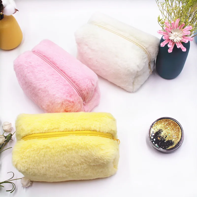 Fur Makeup Bags for Women Soft Travel Cosmetic Bag Organizer Case Young Lady Girls Make Up Case Necessaries 1 Pc Solid Handbags