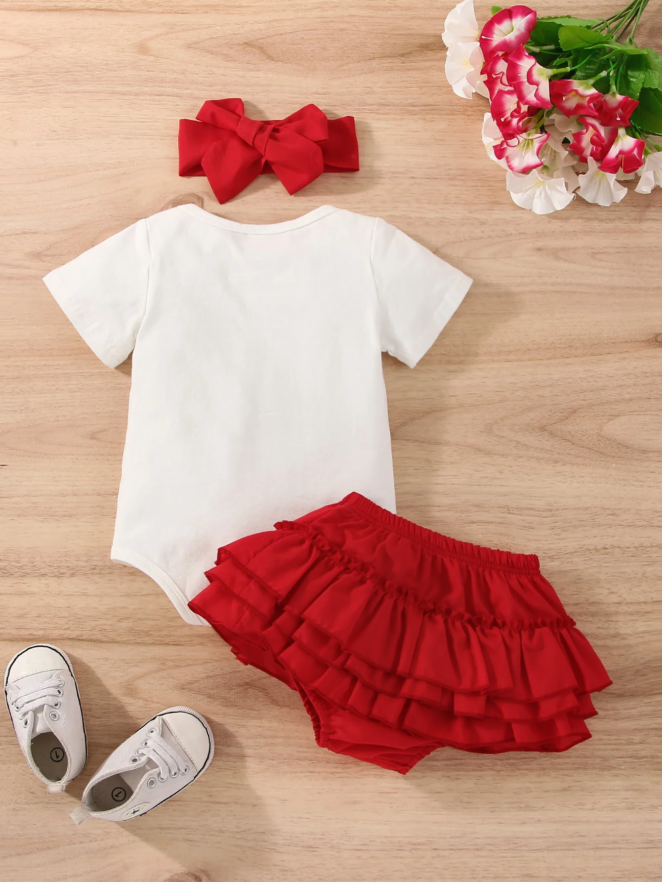 Summer Fashion Baby Girl Two-Piece Set Letter Print round Neck Short Sleeve Triangle Jumpsuit with Red Pleated Skirt