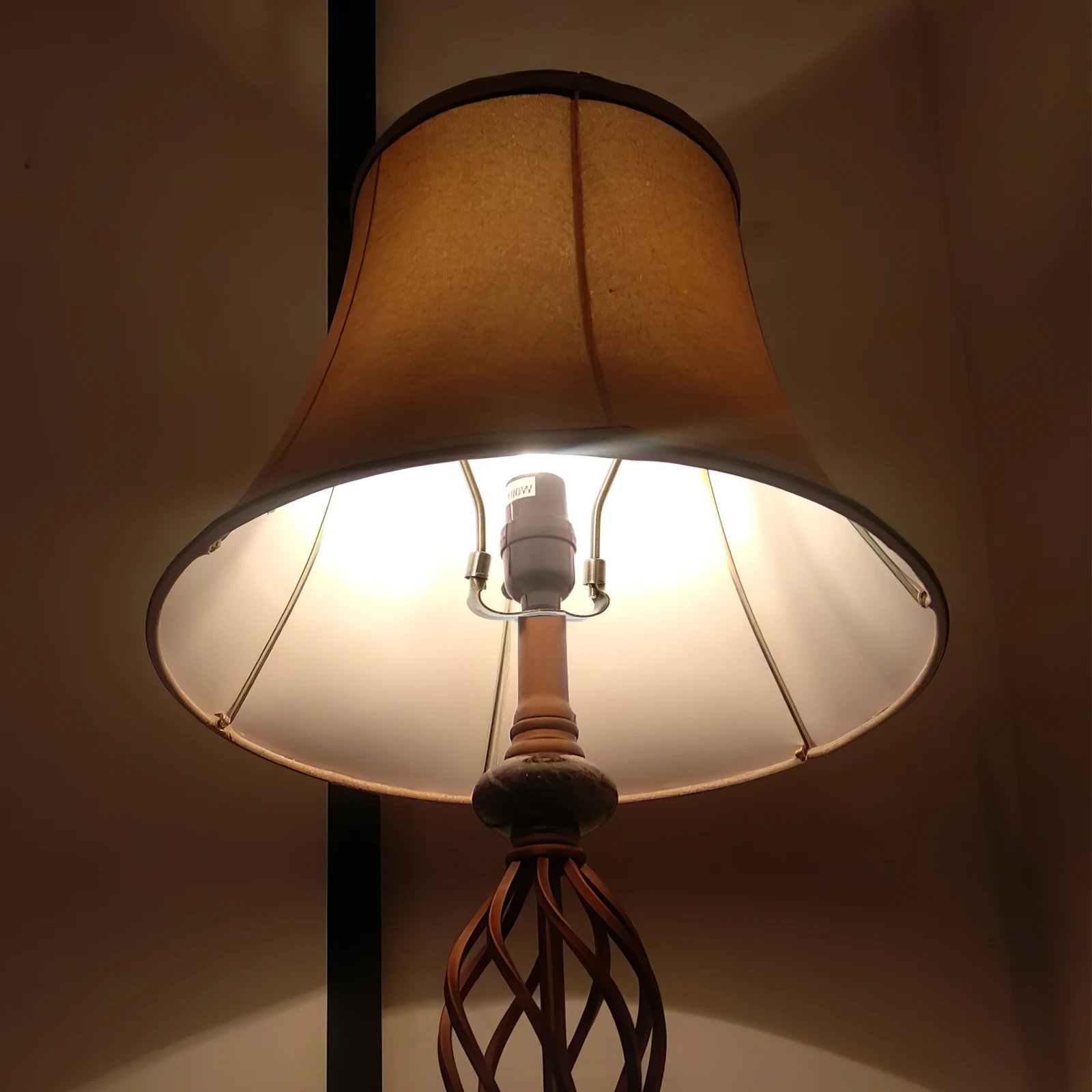 

Horn Bracket Lamp Harp Saddle Base Lampshade Fitting Frame for Alloy Plating Table Shades Holders Support Office