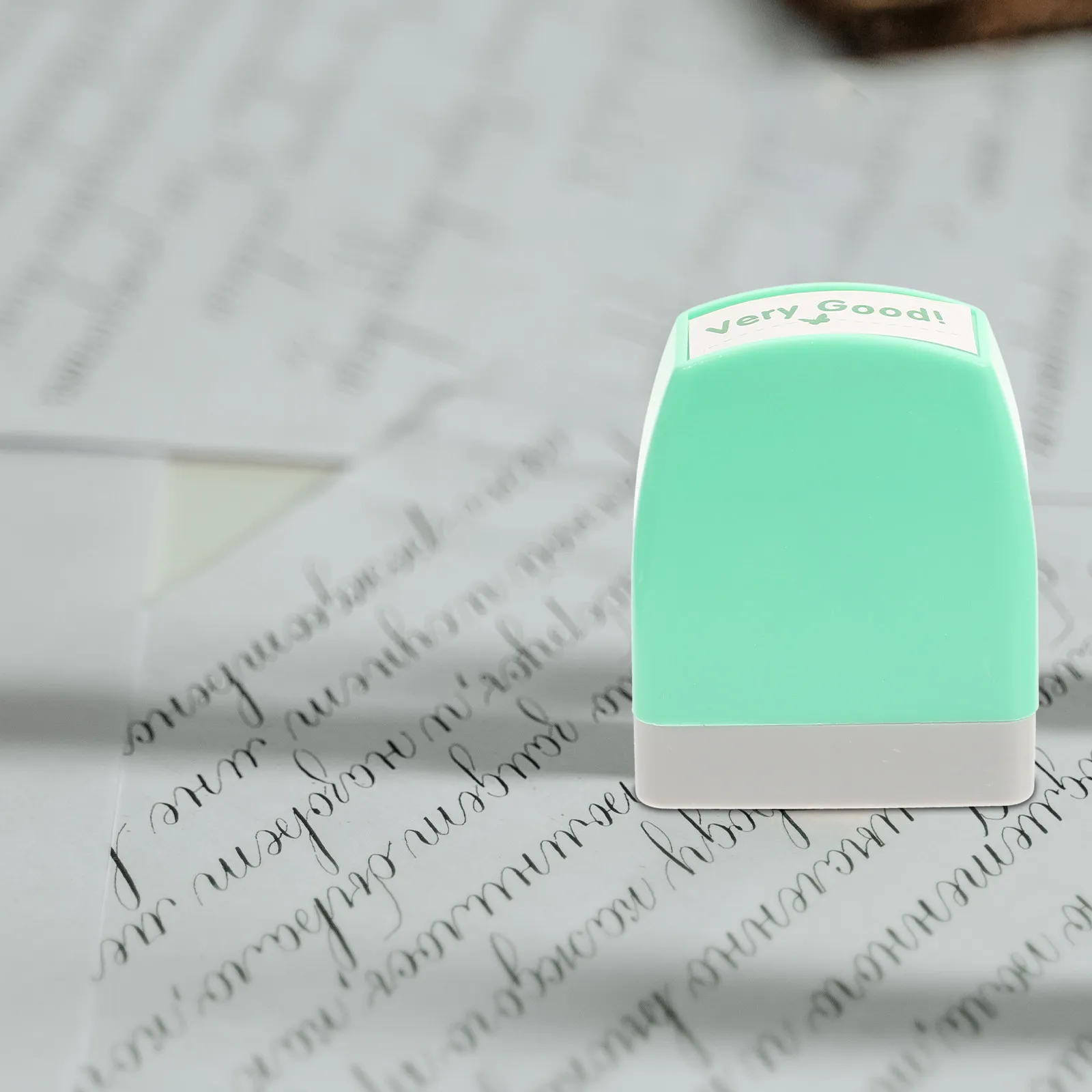 8Pcs Teachers Comment Stamps English Encouragement Stampers for Classroom Homework Scrapbook DIY Convenient Multi-Function Small