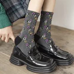 Autumn Winter Women Socks Ethnic Floral Embossment Kawaii Cute Socks Women Korean Fashion Harajuku Vintage Streetwear Long Socks