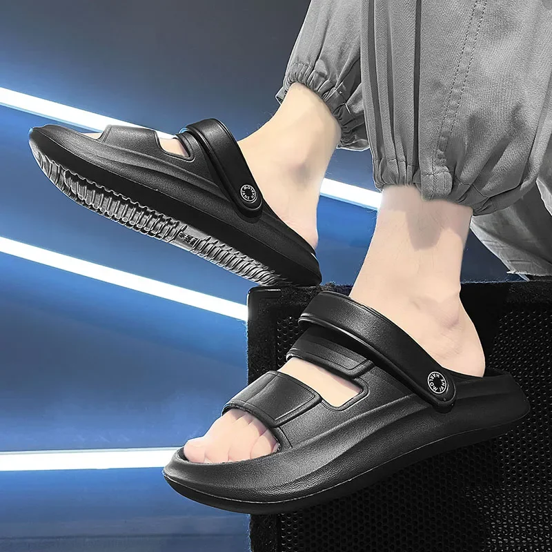 

New Casual Men's Outdoor and Indoor Two-wear Bestseller Brand Mainly Promotes The Design of Fashionable and Simple New Slippers