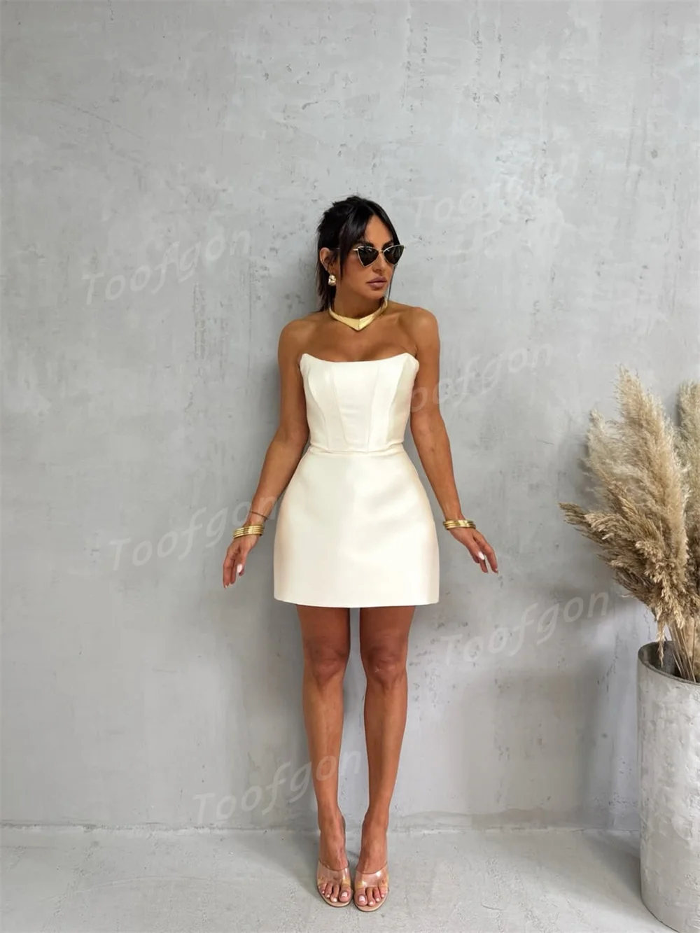 Toofgon Strapless Satin Short MIni Prom Dresses Customized Sleeveless Formal Occasion Party Homecoming Gowns for Girl Dance