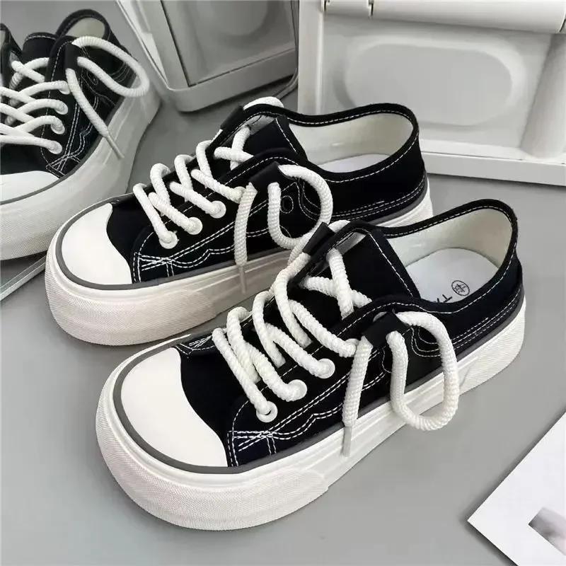 Women Platform Canvas Shoes Lace Up Chunky Sneakers Female Outdoor Trainers Fashion Big Toe Casual Shoes Sapatos Feminino Tenis