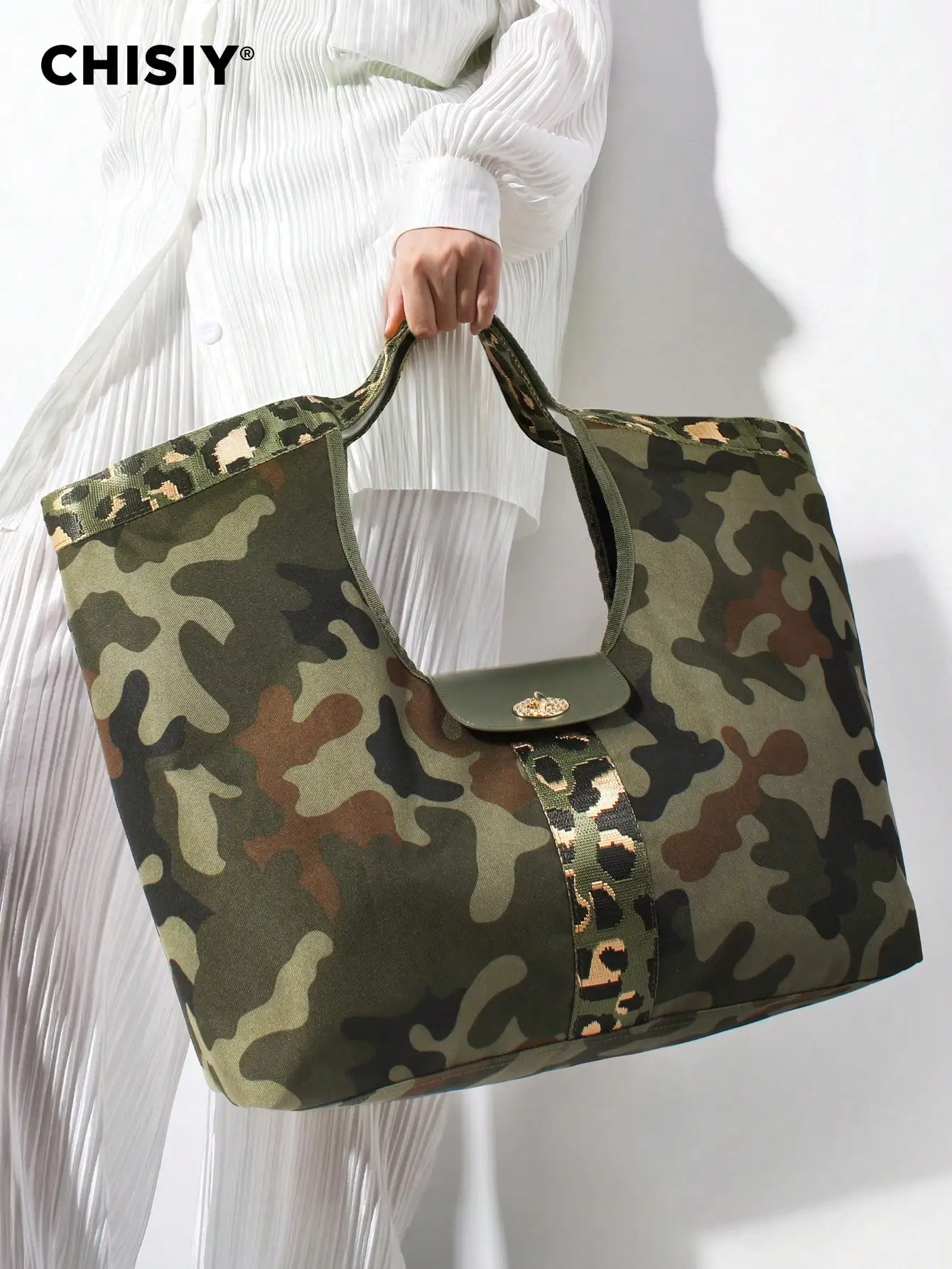 

Olive Camo Large Tote Bag with Leopard Trim, PU Flap Closure, Casual Daily Use