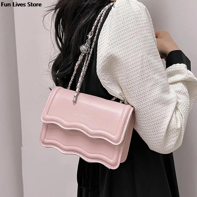 Lolita Ladies Clutch Totes Sweet Fashion Leather Handbags Women Party Shoulder Purse Elegant Girls Crossbody Bag with Chains