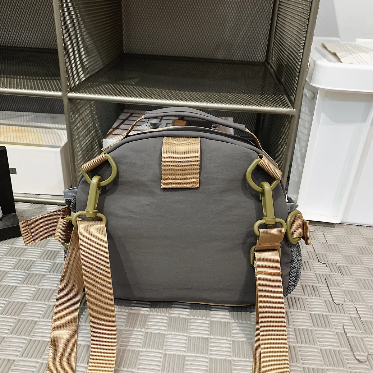 Small Travel Backpack for Women, Dual-Use Shoulder and Crossbody Bag, Lightweight Backpack for Men and Female College Students