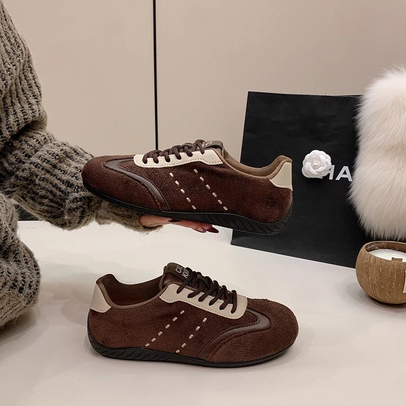 

Outdoor Fitness Women Sports Shoes Breathable Casual Running Sneakers Fashion Ladies Walking Shoes New Breathable Flat Trainers