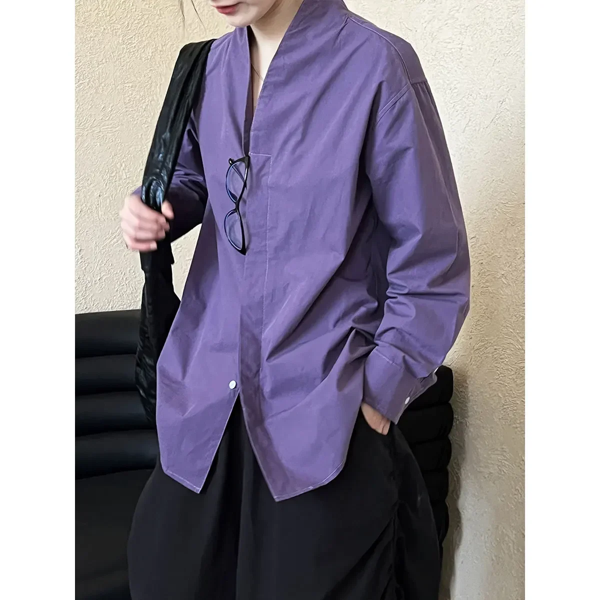 , minimalist stand-up collar shirt, high-quality lazy women's 2024 autumn silhouette loose long-sleeved commuting shirt