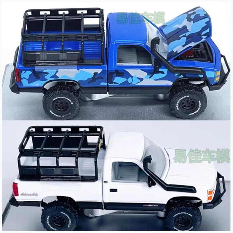

M2 1:64 1998 GMC Sierra 1500 4x4 модель автомобиля из сплава, статическая коллекция, украшенные праздничными подарками, игрушки