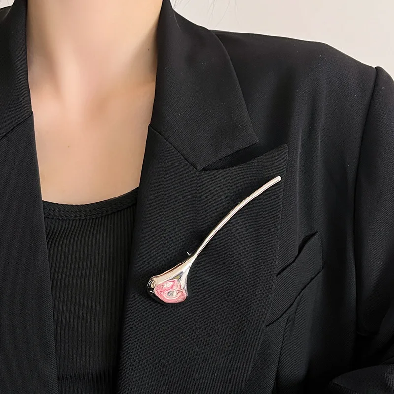 Smooth Ginkgo Leaves Brooches for Women Stainless Steel Suit Corsage Pins Lady Geometric Overcoat Badge Party Jewelry Gifts X image 3