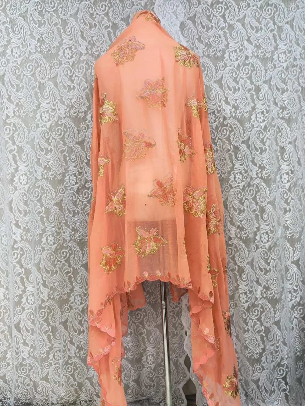 Schal Muslimische Afrikanische Tücher Chiffon Gute Qualität 2026 Neueste Afrikanische Muslimische Islamische Hijab Dubai Stickerei Schal Kashkha Dubai – Detail 4