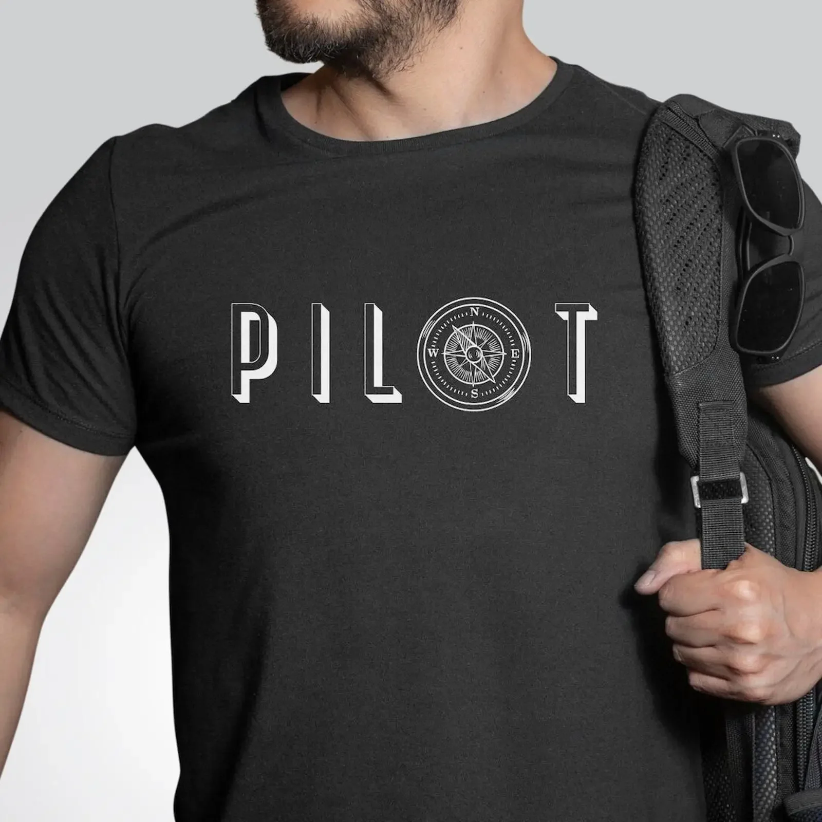 Men's Pilot Magnetic Compass T Shirt Casual Aviation for Private Commercial Airplane Owner vintage Washed Slightly Unisex homme