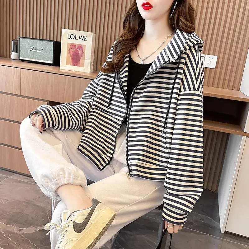Nouveau Style pour femmes manteaux printemps et automne rayures coréen à manches longues Cardigan haut sweat à capuche