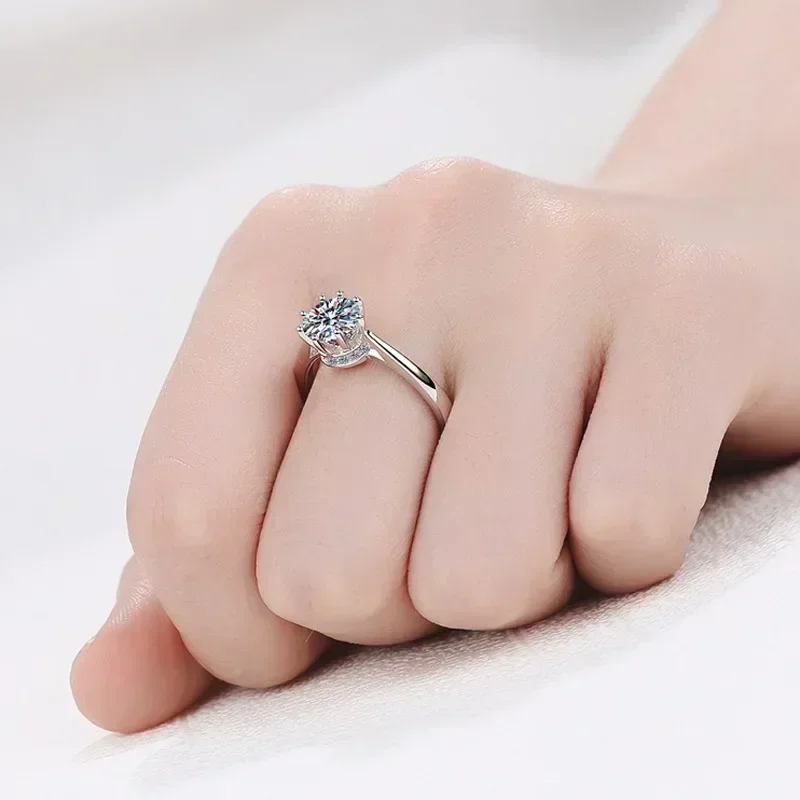 1 Carat D Color Eight Prong Setting Womens Moissanite Diamond Wedding Rings, Fine Jewelry 18K White Gold Ring Lady Birthday Gift