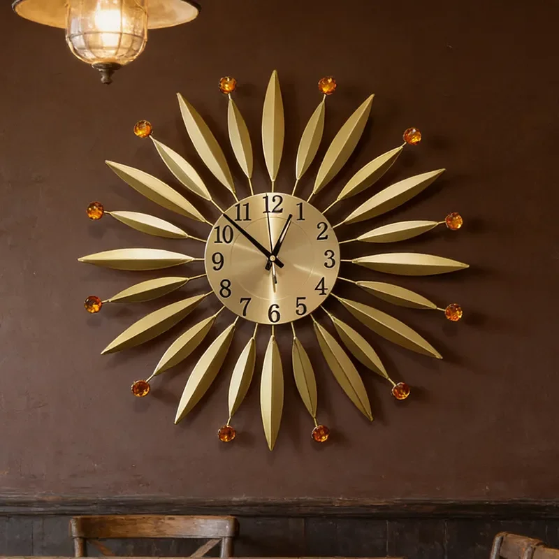 for European Living Room Wall Clock Creative Club Wall Decoration Pendant Wrought Iron Flower Round Gold Light Luxury Wall