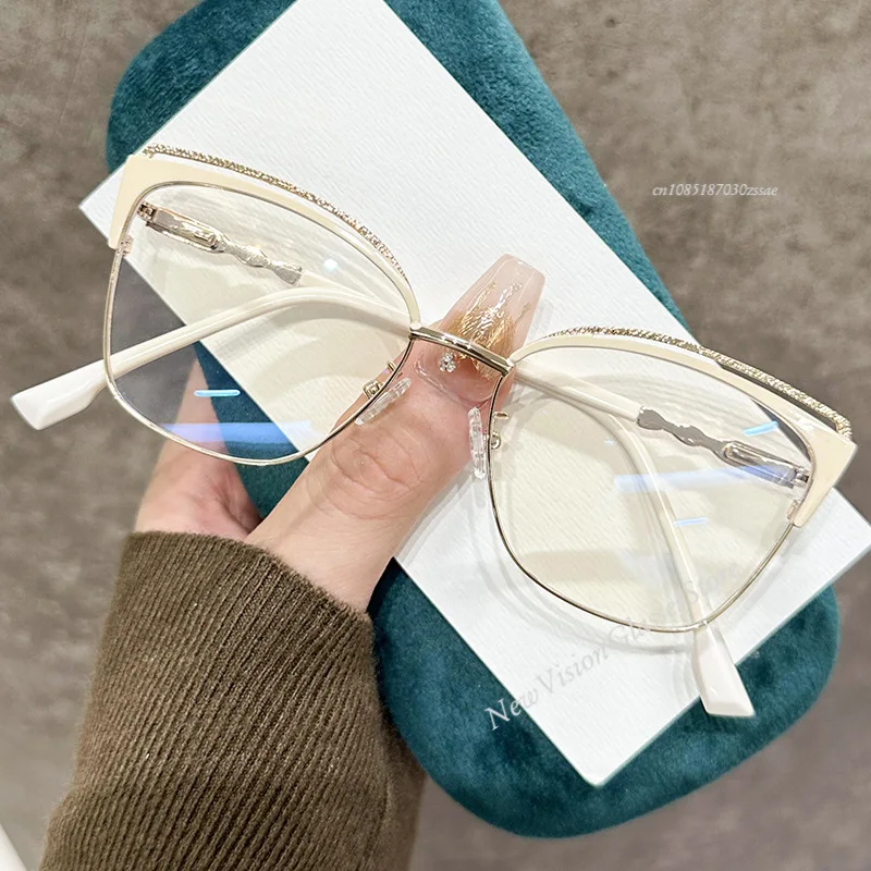 

2025 Shiny Men Women Fashion Metal Eyeglass Frames Anti-blue Light Glasses Lightweight and Comfortable Computer Goggles