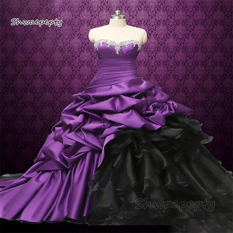 

Gothic Black And Purple Wedding Dress Ruched Tiered Corset Victorian Bridal Gowns Beaded Lace Appliques Sweetheart Customized