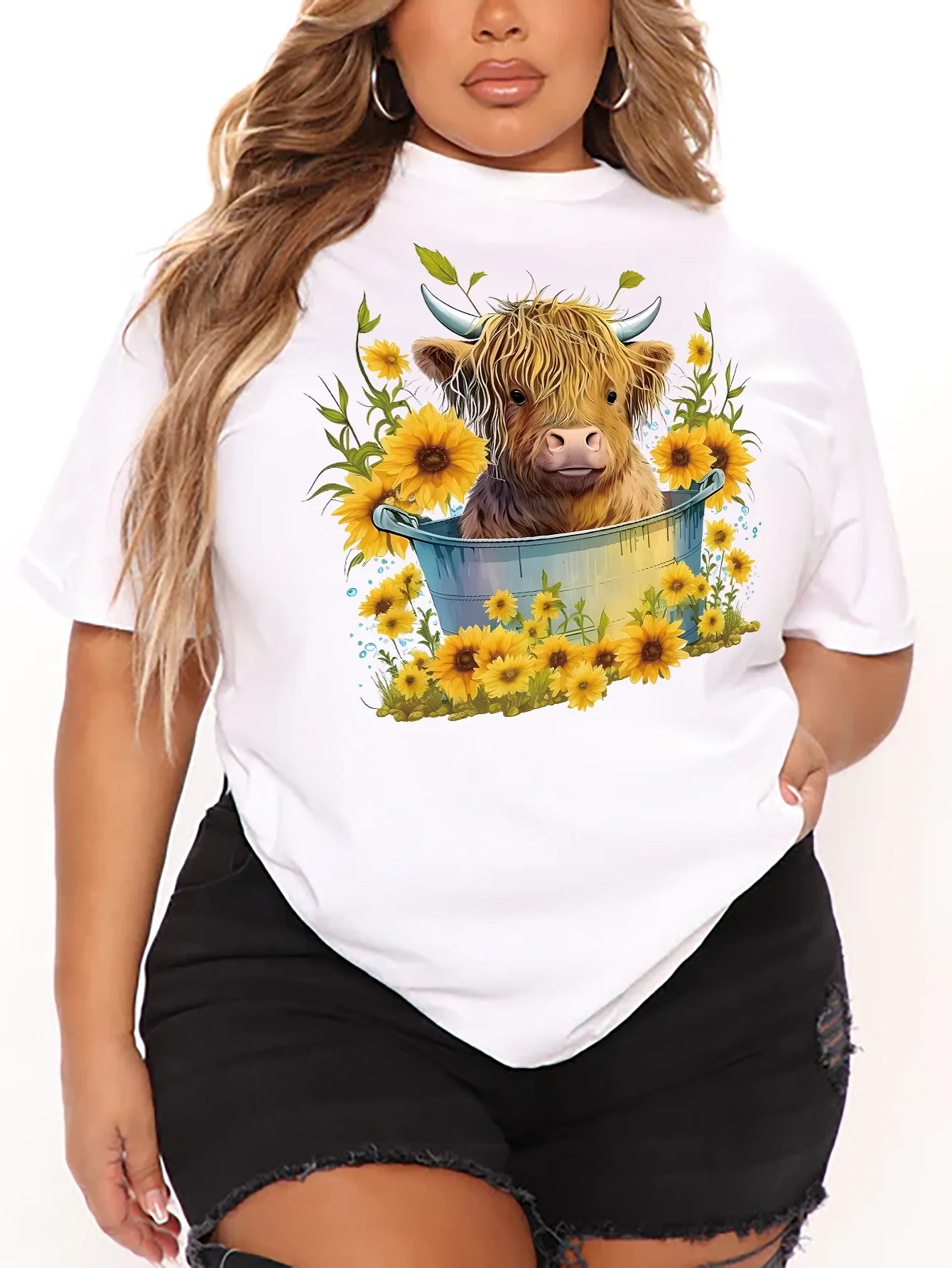 Plus Size Women Clothing Summer Casual Short-sleeved O-Neck T-shirt Printed Graphics Cowhead Sunflower Plus Size T-shirt