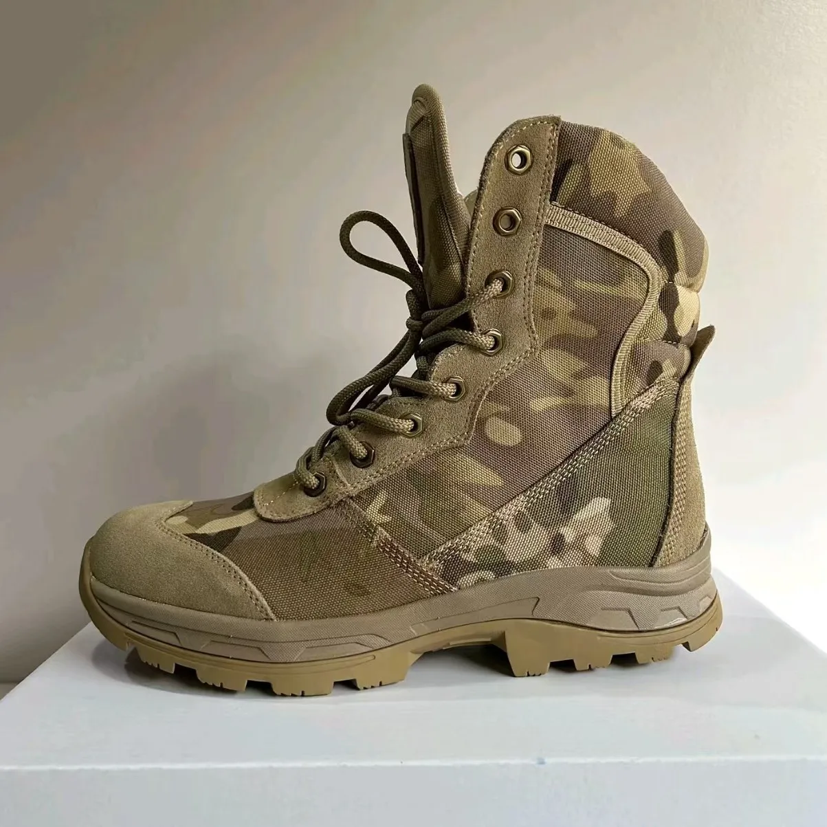 

Outdoor Camouflage Tactical Boots Workwear Boots Spring Autumn Breathable Sports Shoes Training Travel Mountaineering Sneakers