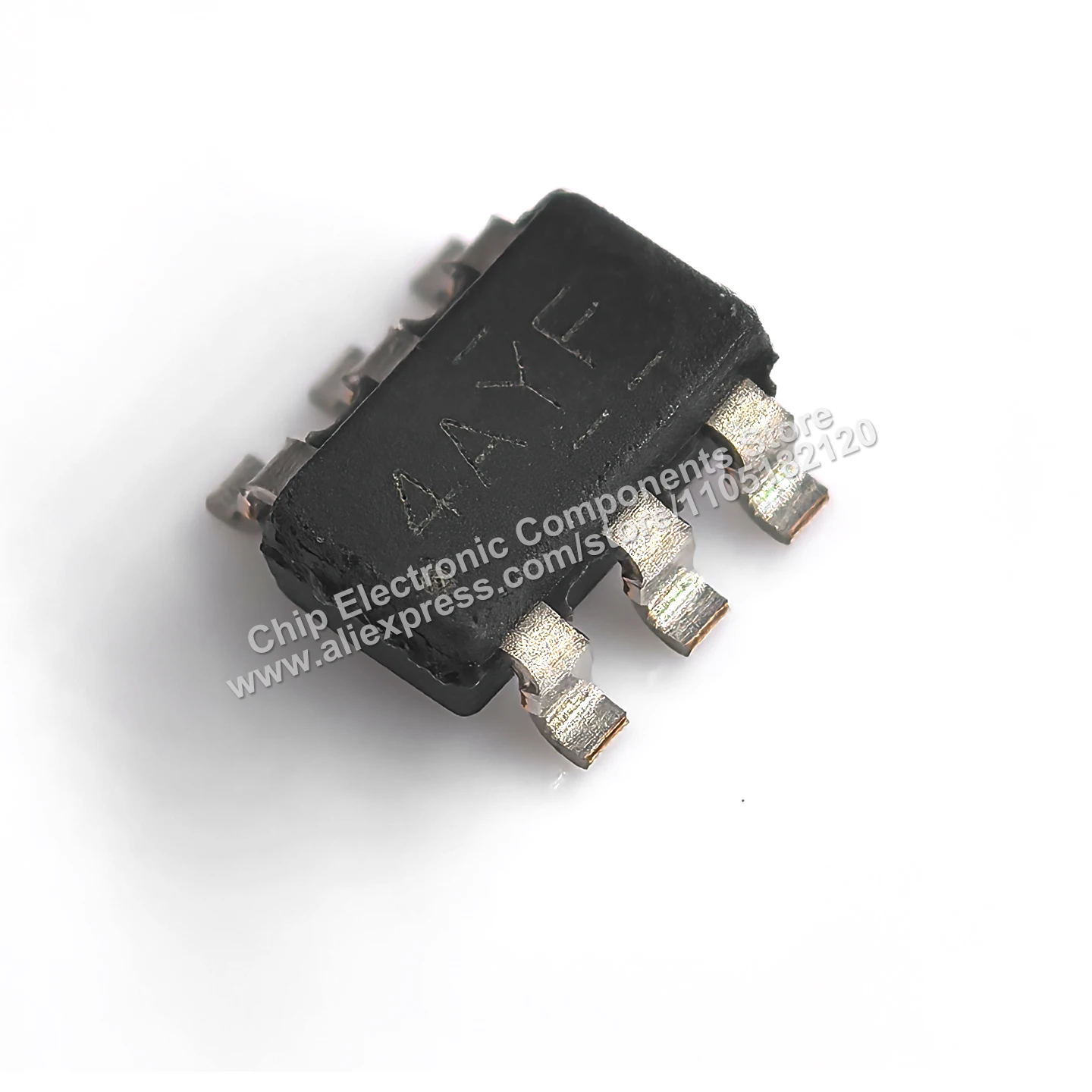 （2PCS）Original IC LMR50410YFQDBVRQ1 4AYF Marking, Automotive-Grade 1 A Synchronous Step-Down Converter Chip in SOT-23-6 Packag