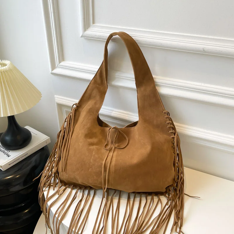 

Summer Fringe Tote Bag, Spacious Underarm Shoulder Purse, Women's Niche Minimalist Crossbody, Luxe Day to Night Bag, Versatile