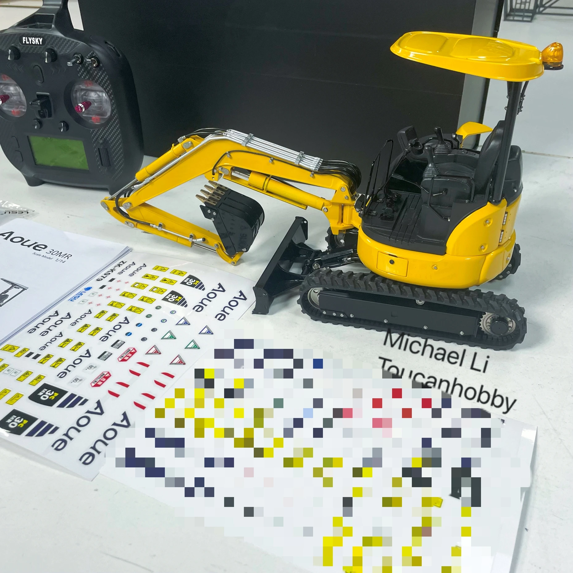 RTR LESU PC30 RC Mini Excavator 1/14 Scale RC ไฮดรอลิกโลหะ Earth Digger เครื่องรีโมทคอนโทรลรถบรรทุกสําหรับผู้ใหญ่