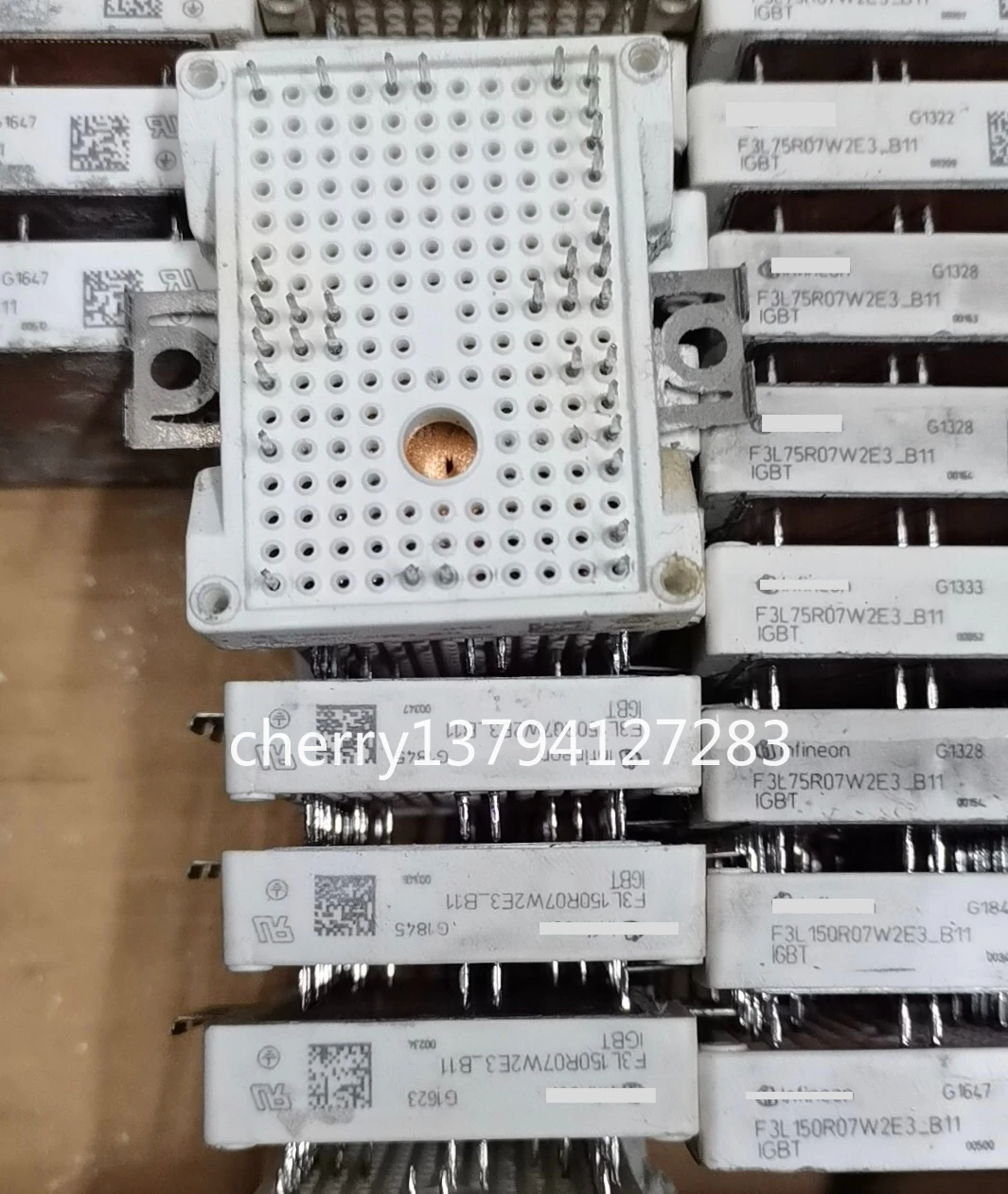 (1pcs)F3L150R07W2E3-B11 F3L100R07W2E3-B11 F3L75R07W2E3-B11  in stock  Used  the test pass