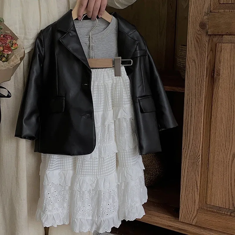 

110-160cm girls' leather jacket 2025 Spring and Autumn new children's fashion jacket+lace skirt two-piece set