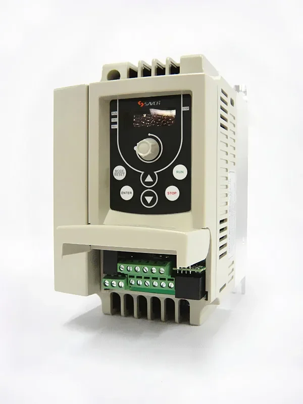 2026 Sanqi SAVCH Inverter S900-2S1.5G, 1.5KW220V New Original Genuine