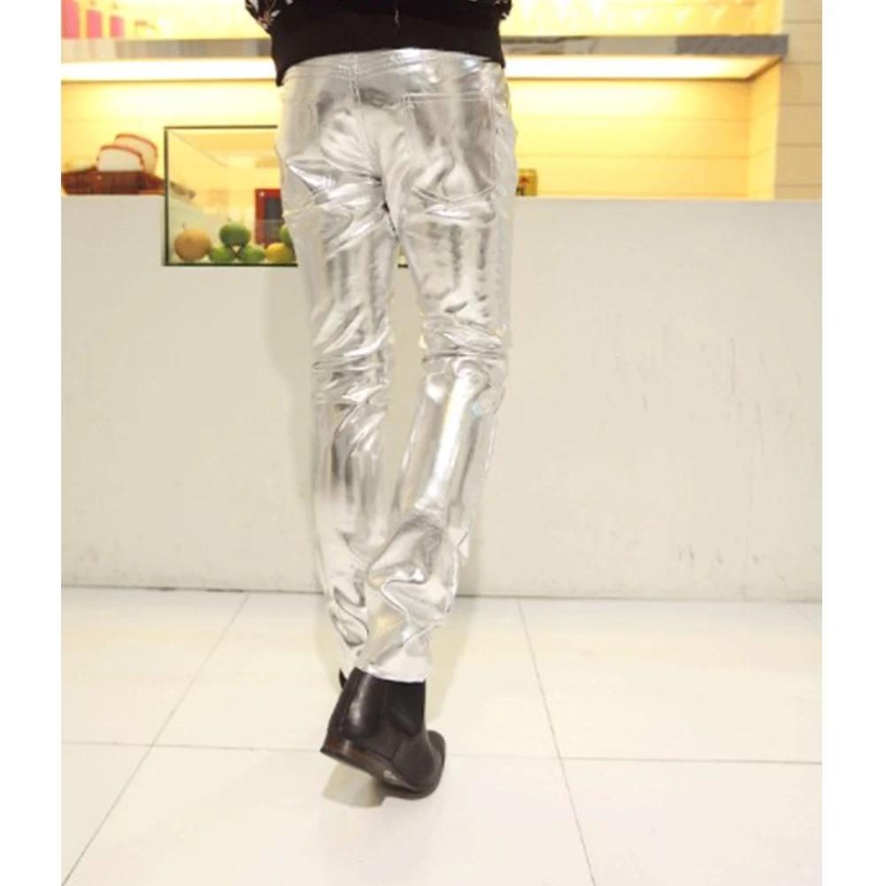 Pantalones delgados de cuero PU para hombre, pantalones brillantes dorados y plateados, trajes de escenario para club nocturno, cantantes y bailarinas