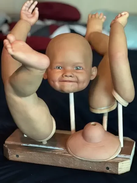 St.Store, suministro limitado personalizado, Kit pintado de Raya bebé Reborn de 28 pulgadas, pieza de bricolaje calva con cuerpo de tela